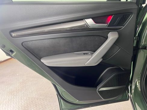 Used 2021 Audi SQ5 Premium Plus w/ Premium Plus Package image 24