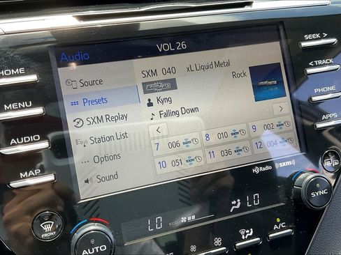 Used 2020 Toyota Camry XSE FWD image 34