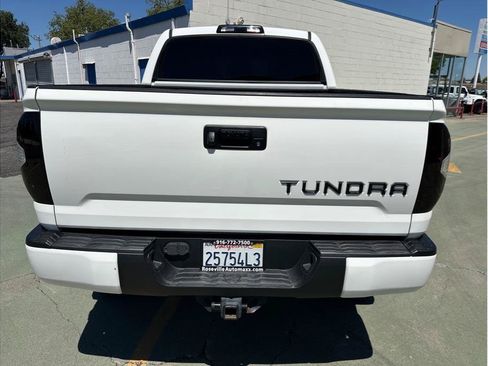 Used 2019 Toyota Tundra SR5 AWD/4WD image 8