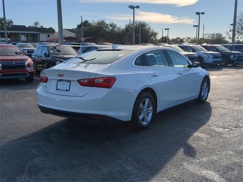 Used 2024 Chevrolet Malibu LT image 6