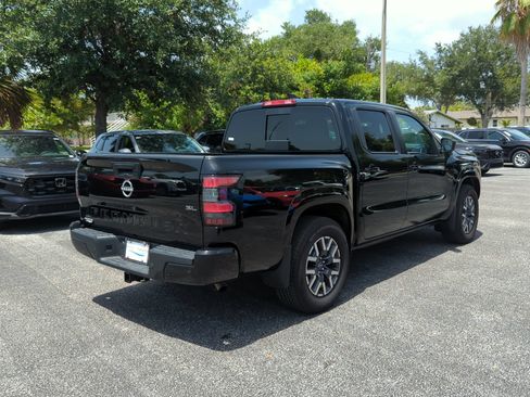 Used 2024 Nissan Frontier SL w/ Technology Package RWD image 6