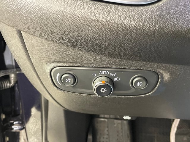 Certified 2020 Chevrolet Equinox Premier AWD/4WD image 16