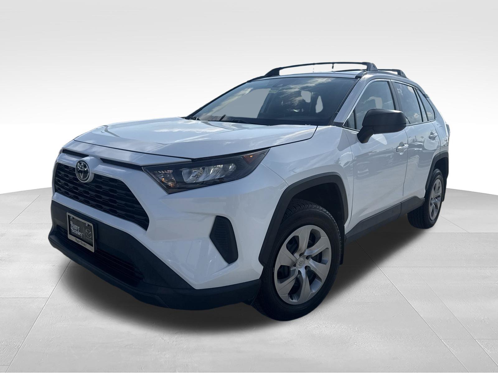 Used 2021 Toyota RAV4 LE w/ Carpet Mat Package (TMS) FWD image 1
