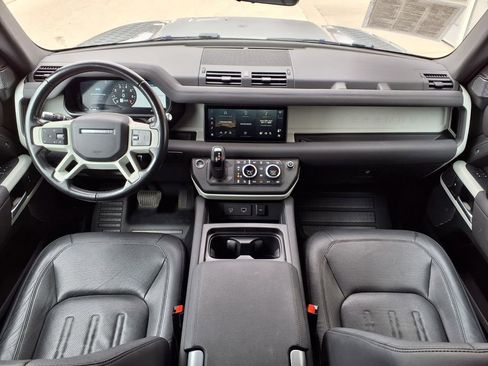 Used 2022 Land Rover Defender 110 SE AWD/4WD image 9