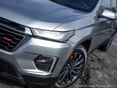 Used 2023 Chevrolet Traverse RS AWD/4WD image 8