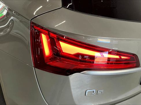 Used 2023 Audi Q5 2.0T Premium Plus w/ Premium Plus Package image 31