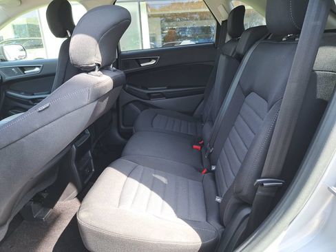 Used 2016 Ford Edge SE AWD/4WD image 25