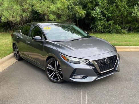 Used 2021 Nissan Sentra SR FWD image 1