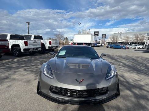 Used 2016 Chevrolet Corvette Z06 w/ 3LZ Preferred Equipment Group image 4