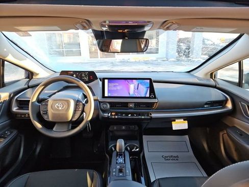 New 2026 Toyota Prius XLE image 18