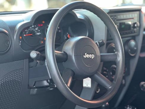 Used 2007 Jeep Wrangler X AWD/4WD image 9