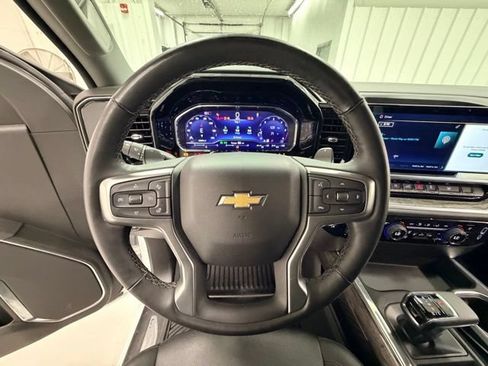 Certified 2025 Chevrolet Silverado 1500 LTZ w/ Technology Package AWD/4WD image 11