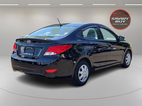 Used 2017 Hyundai Accent SE FWD image 5