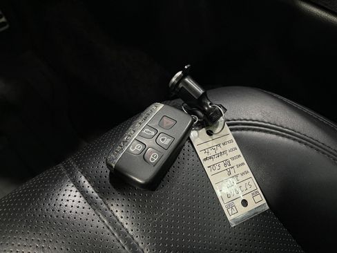 Used 2015 Land Rover Range Rover Supercharged image 35