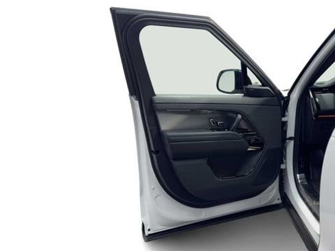 Used 2024 Land Rover Range Rover Sport Dynamic SE image 10