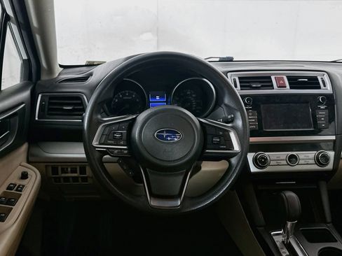 Used 2018 Subaru Outback 2.5i AWD/4WD image 17