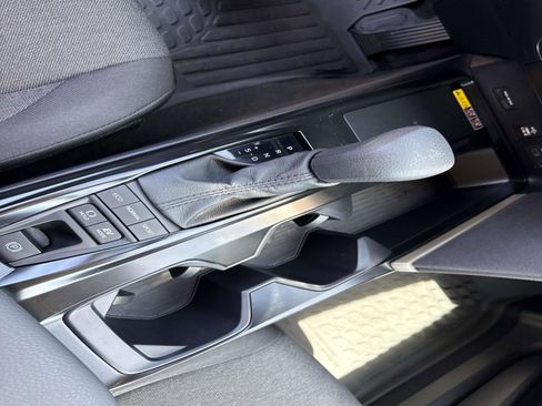 Used 2025 Toyota Camry LE w/ Convenience Package image 24