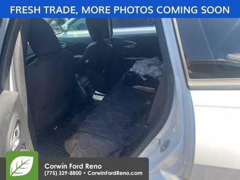 Used 2016 Jeep Cherokee Sport w/ Trailer Tow Group AWD/4WD image 9
