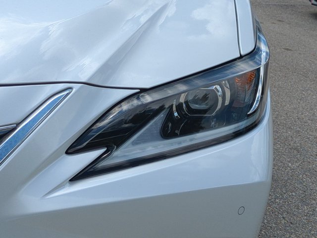 Certified 2023 Lexus ES 350 w/ Premium Package FWD image 10