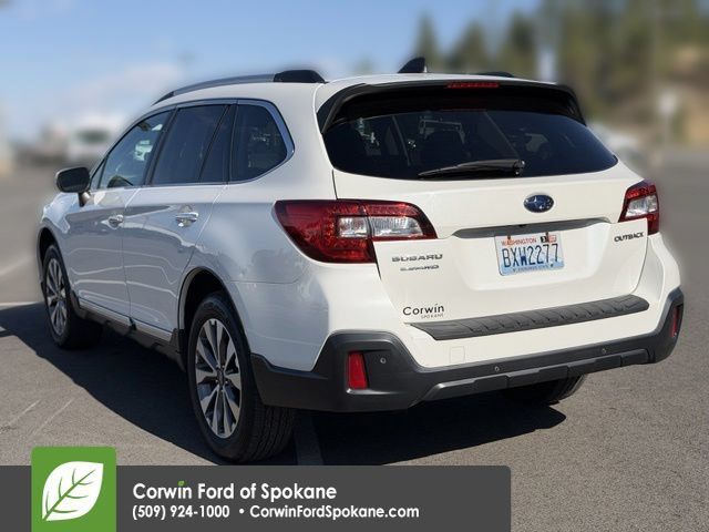 Used 2019 Subaru Outback 2.5i Touring AWD/4WD image 16