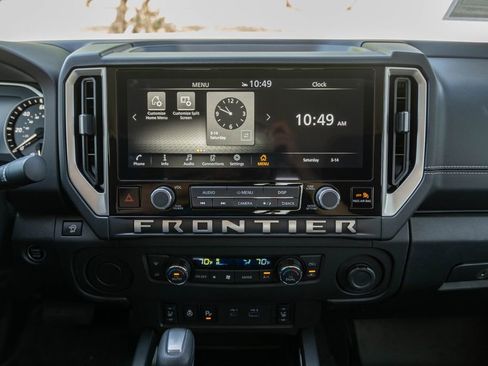 Used 2025 Nissan Frontier SV w/ SV Convenience Package image 18