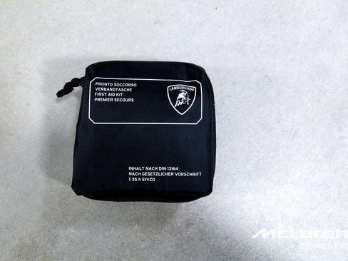 Used 2021 Lamborghini Urus image 34