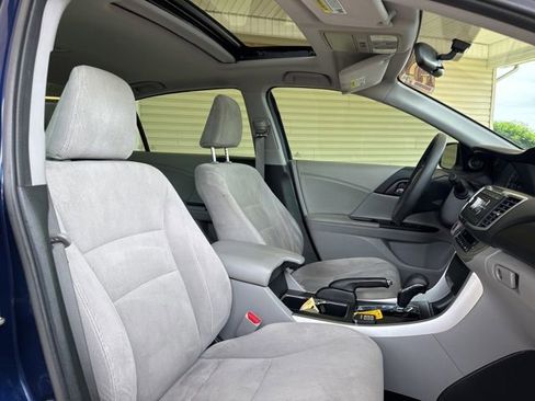 Used 2014 Honda Accord EX image 24