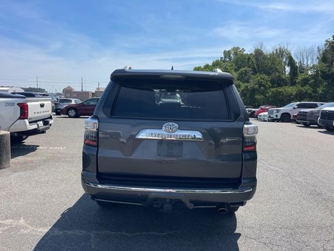 Used 2015 Toyota 4Runner Limited AWD/4WD image 3