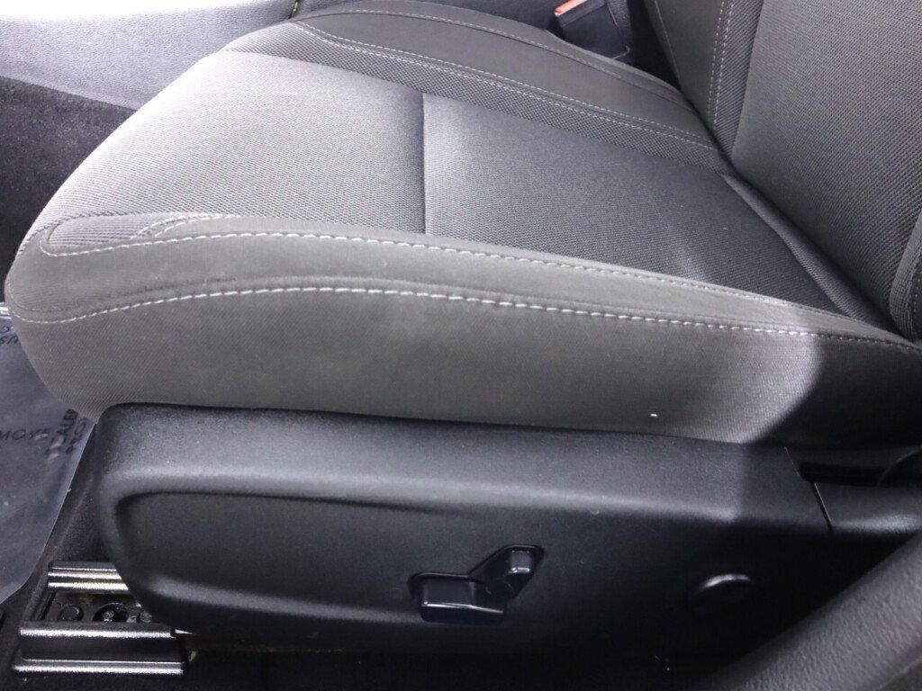 Used 2019 Dodge Charger SXT RWD image 26