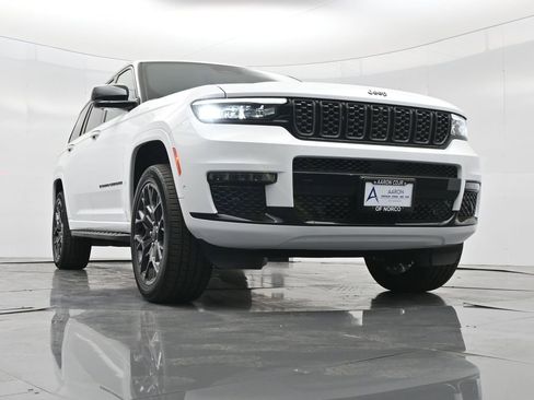 New 2025 Jeep Grand Cherokee L Summit image 42