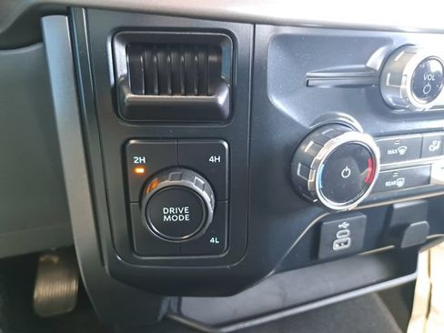 Used 2025 Ford F150 XLT w/ Equipment Group 301A Standard AWD/4WD image 13