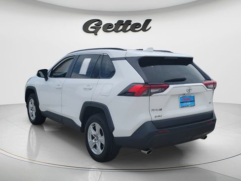 Certified 2021 Toyota RAV4 XLE FWD image 7