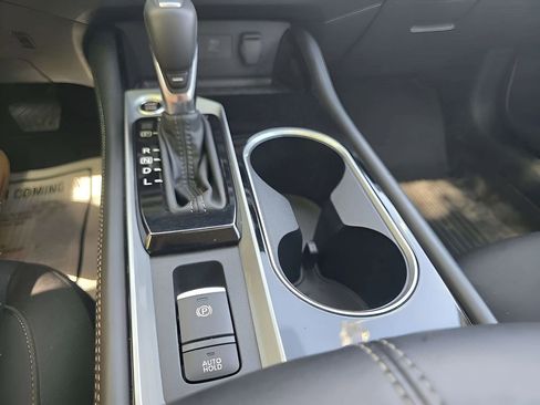 Used 2024 Nissan Altima 2.5 SV w/ SV Premium Package image 24