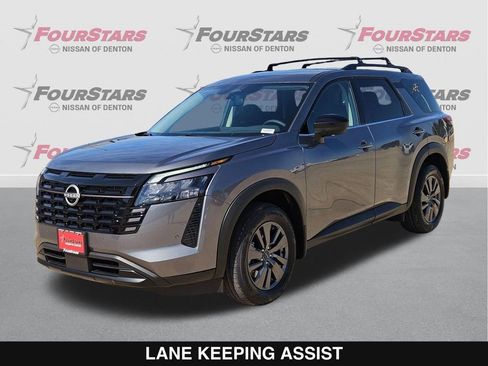 New 2026 Nissan Pathfinder SV FWD image 9