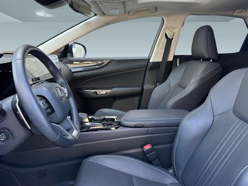 Used 2024 Lexus NX 350 AWD w/ Vision Package image 5