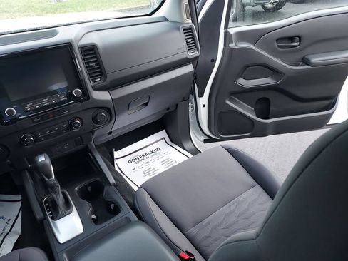 Used 2024 Nissan Frontier S w/ S Utility Package RWD image 11