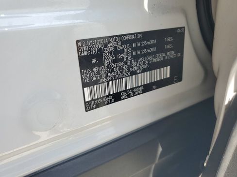 Certified 2023 Toyota RAV4 XLE Premium AWD/4WD image 22