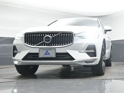 Used 2023 Volvo XC60 B5 Ultimate w/ Climate Package AWD/4WD image 12