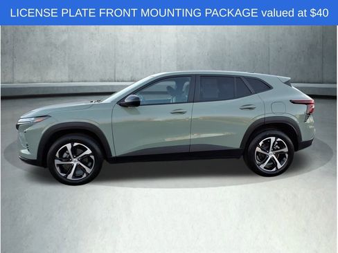 Used 2024 Chevrolet Trax RS w/ Driver Confidence Package image 5