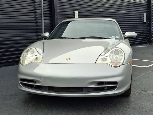 Used 2002 Porsche 911 Carrera RWD image 10