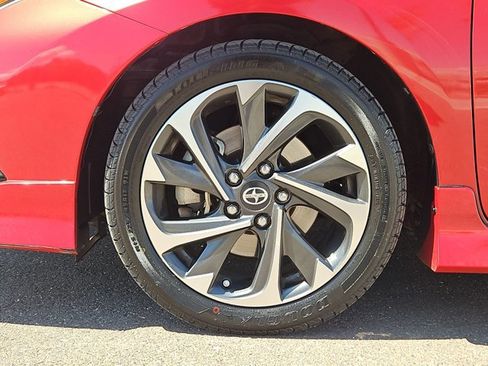 Used 2016 Scion iM FWD image 22