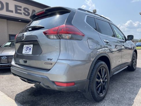 Used 2018 Nissan Rogue SV FWD image 7