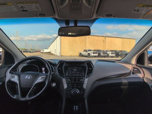 Used 2017 Hyundai Santa Fe Sport FWD image 25