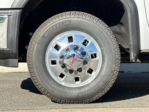 New 2025 GMC Sierra 3500 Pro w/ Convenience Package RWD image 23