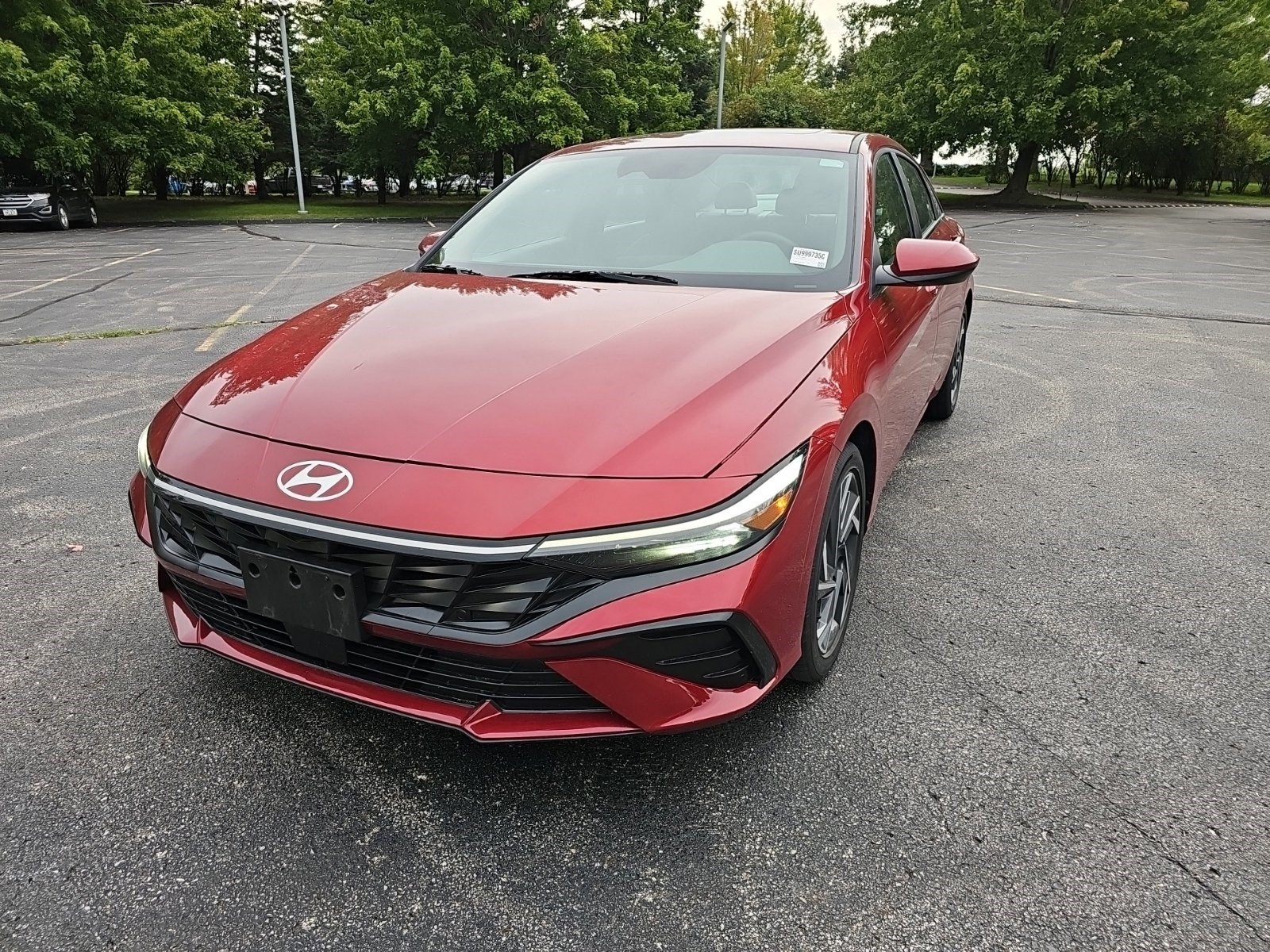 Used 2025 Hyundai Elantra SEL FWD image 2