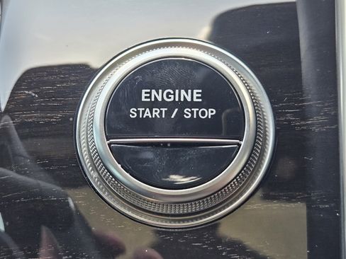 Certified 2026 Mercedes-Benz GLC 350e 4MATIC image 31
