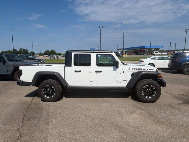 Used 2026 Jeep Gladiator Rubicon w/ Steel Power Dome Hood Package AWD/4WD image 7