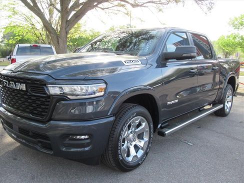 New 2026 RAM 1500 4x4 Crew Cab image 3