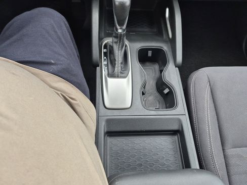 Used 2023 Nissan Frontier SV w/ Technology Package image 27