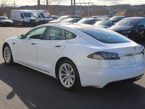 Used 2018 Tesla Model S 75D image 6